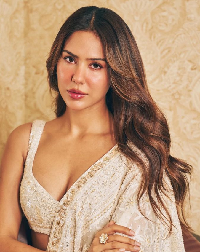 Sonam Bajwa three Hits-1-2