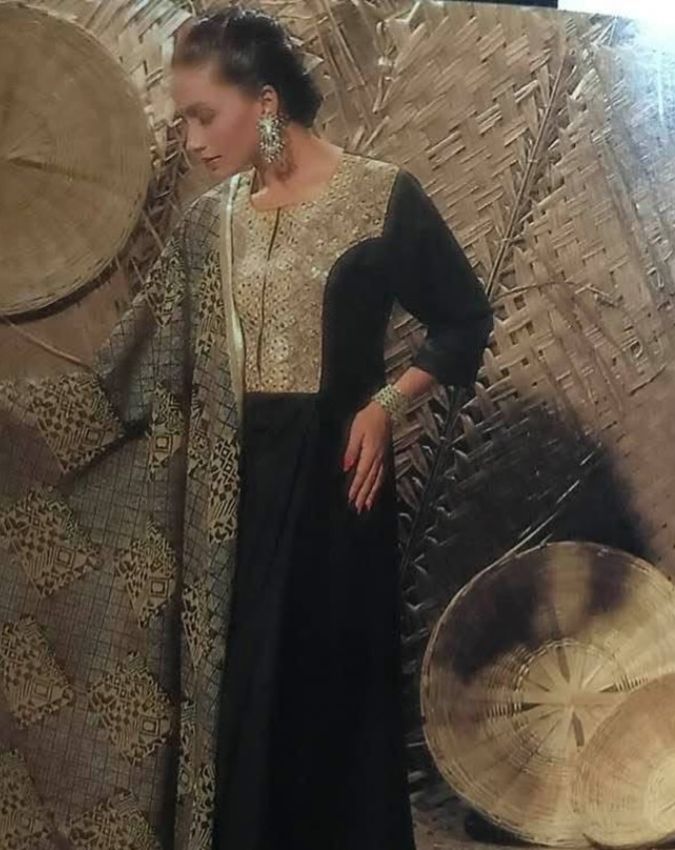 Unsung Bollywood item queen Kalpana iyer, Where is Kalpana iyer Unsung Bollywood item queen Kalpana iyer, Where is Kalpana iyer-1-2-3-4-5