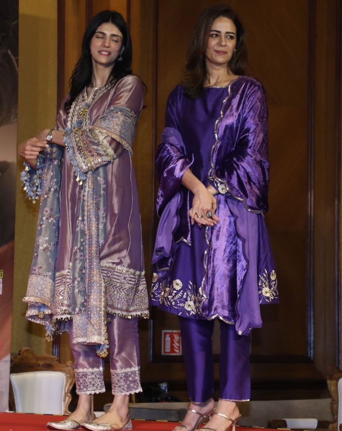 Border 2 Success Party Inside Photos-1-2-3-4-5-6-7-8