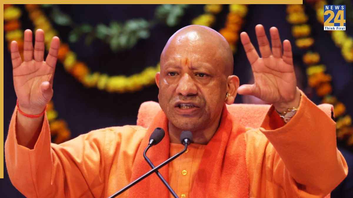 यूपी के युवाओं के लिए गुडन्यूज, 5 लाख रुपये तक का ब्याज-मुक्त लोन दे रही योगी सरकार, ऐसे करें अप्लाई