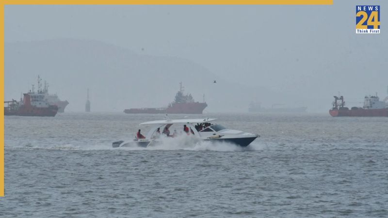 India Seizes three Iranian Oil Tankers