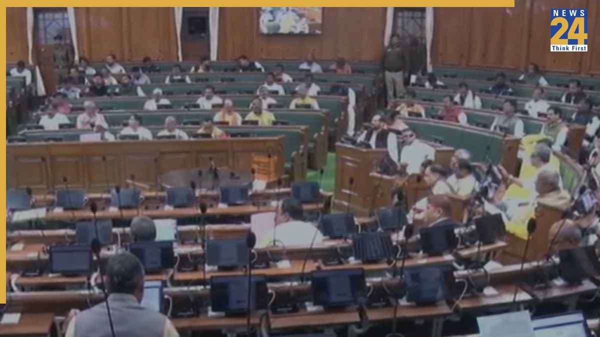 विधानसभा के अंदर हो गया बवाल भाजपा के दो विधायक आमने-सामने अंदर का वीडियो