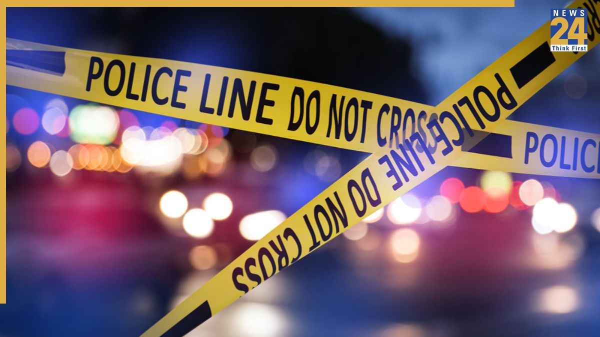 यूपी में बंद घर से मिले एक ही परिवार के 5 शव, पति फंदे पर लटका मिला, जमीन पर मिली पत्नी और तीन बच्चों की लाश