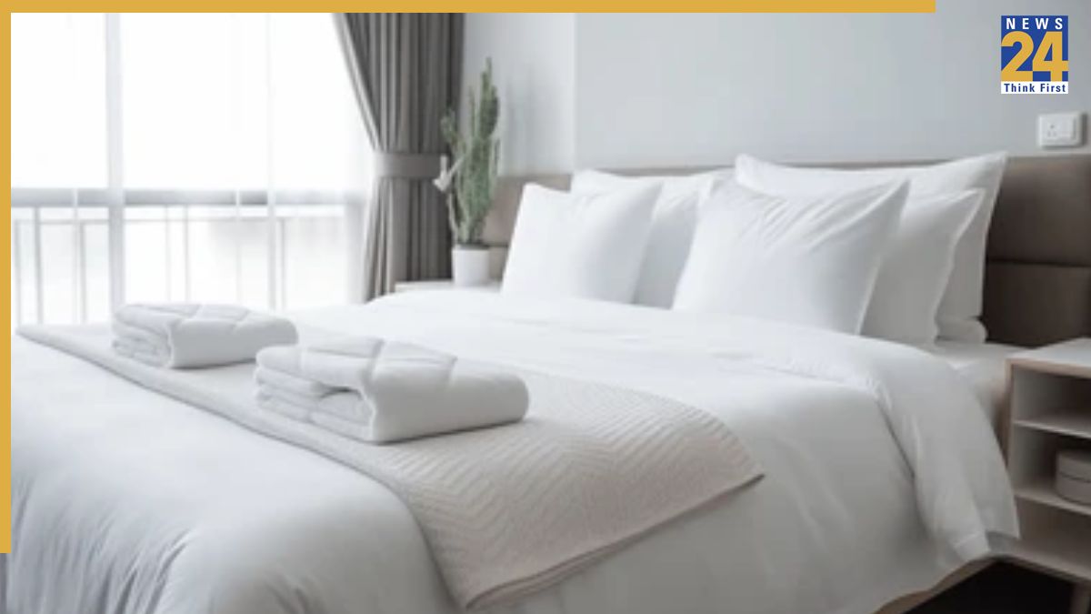 travel hotel booking guide-1