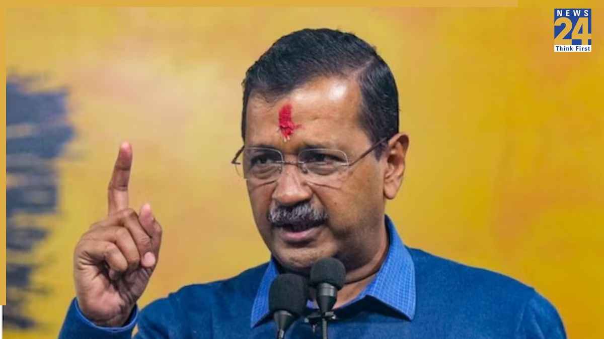 दिल्ली सरकार का एक साल पूरा होने पर दिल्ली वाले क्यों कर रहे हैं केजरीवाल को याद