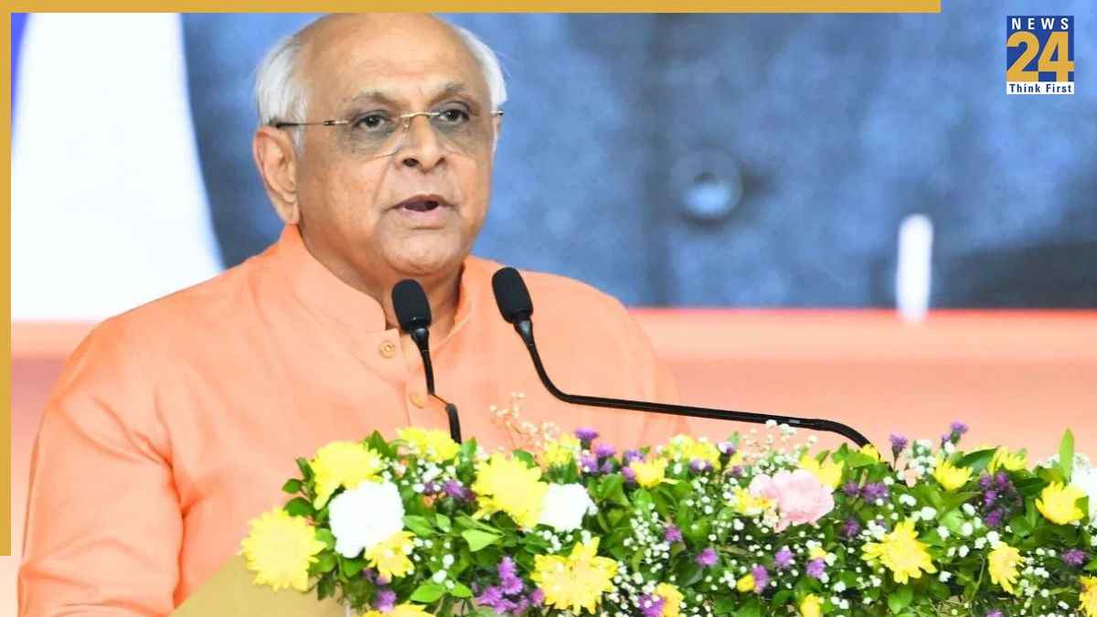 मुख्यमंत्री भूपेंद्र पटेल ने वंदे मातरम गीत के 150 वर्ष पूरे होने के गौरवशाली अवसर के जश्न का संकल्प विधानसभा में पेश किया