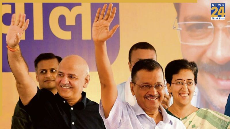 Arvind Kejriwal Manish Sisodia