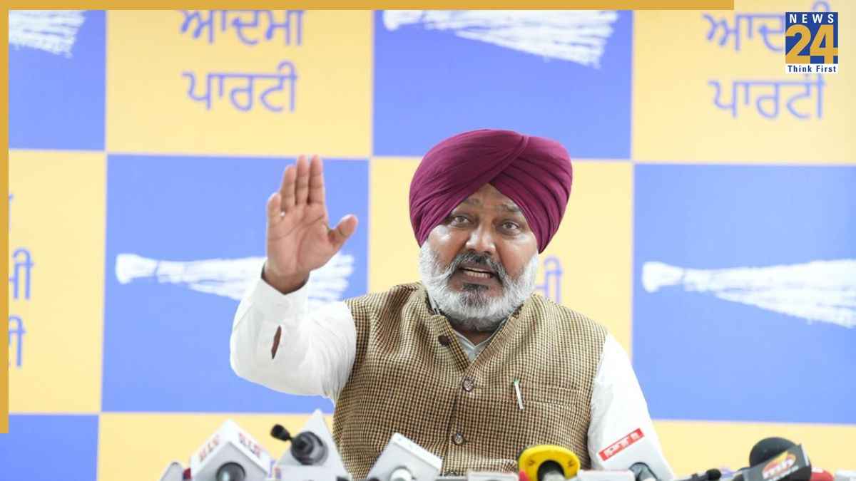 शराब घोटाला केस फेल: अदालत ने केजरीवाल और आप नेताओं को किया बरी, भाजपा की राजनीतिक साजिश का हुआ पर्दाफाश