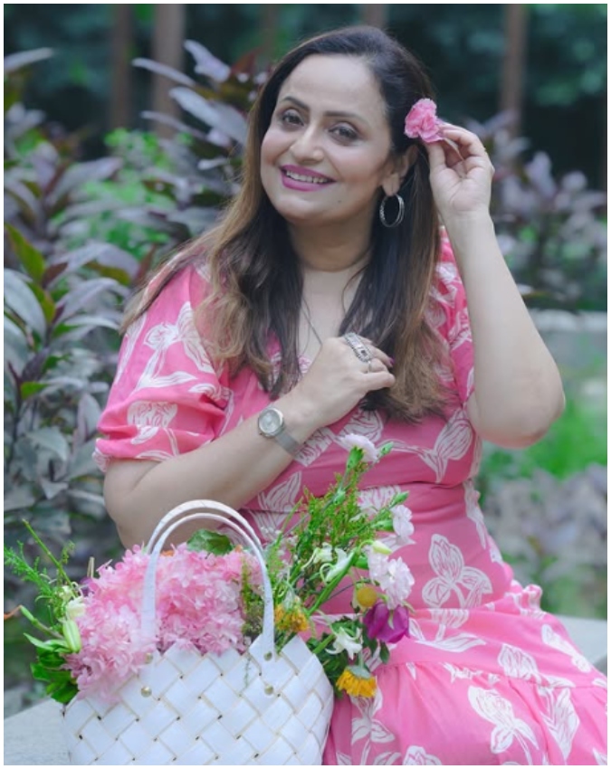 Vaishnavi Macdonald-1-2-3-4-5-6-7