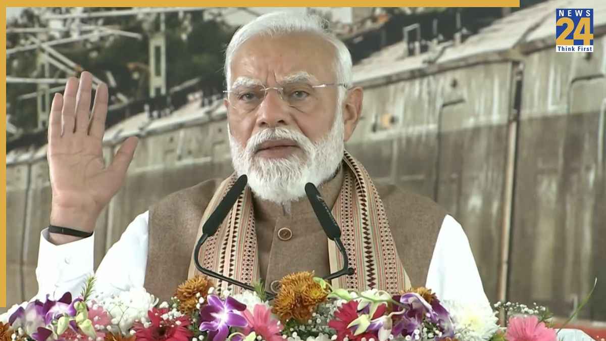 'आप पहले से ही नंगे, फिर कपड़े उतारने की क्या जरूरत', AI समिट में कांग्रेस के हंगामे पर PM मोदी का वार