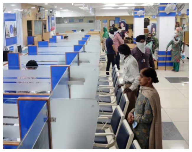 Bank holidays, Reserve Bank of India calendar, April 27 and May 3 Bank holidays-1-2-3-4