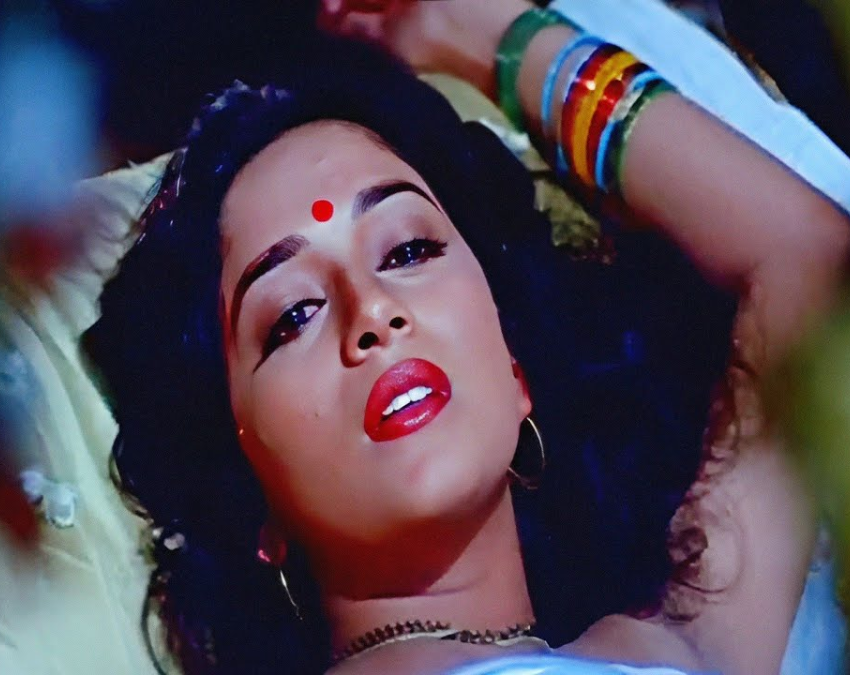 dayavan film madhuri dixit-1-2-3-4-5