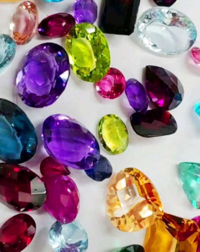 Lucky-Gemstones-1-2-3-4-5-6-7