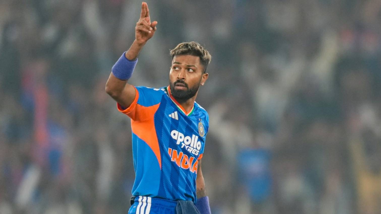 Jasprit Bumrah, Arshdeep Singh, Hardik Pandya-1-2-3-4-5-6