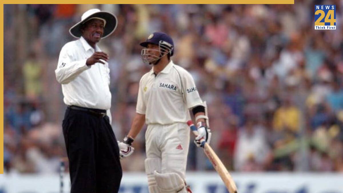 Sachin Tendulkar and Steve Bucknor-1