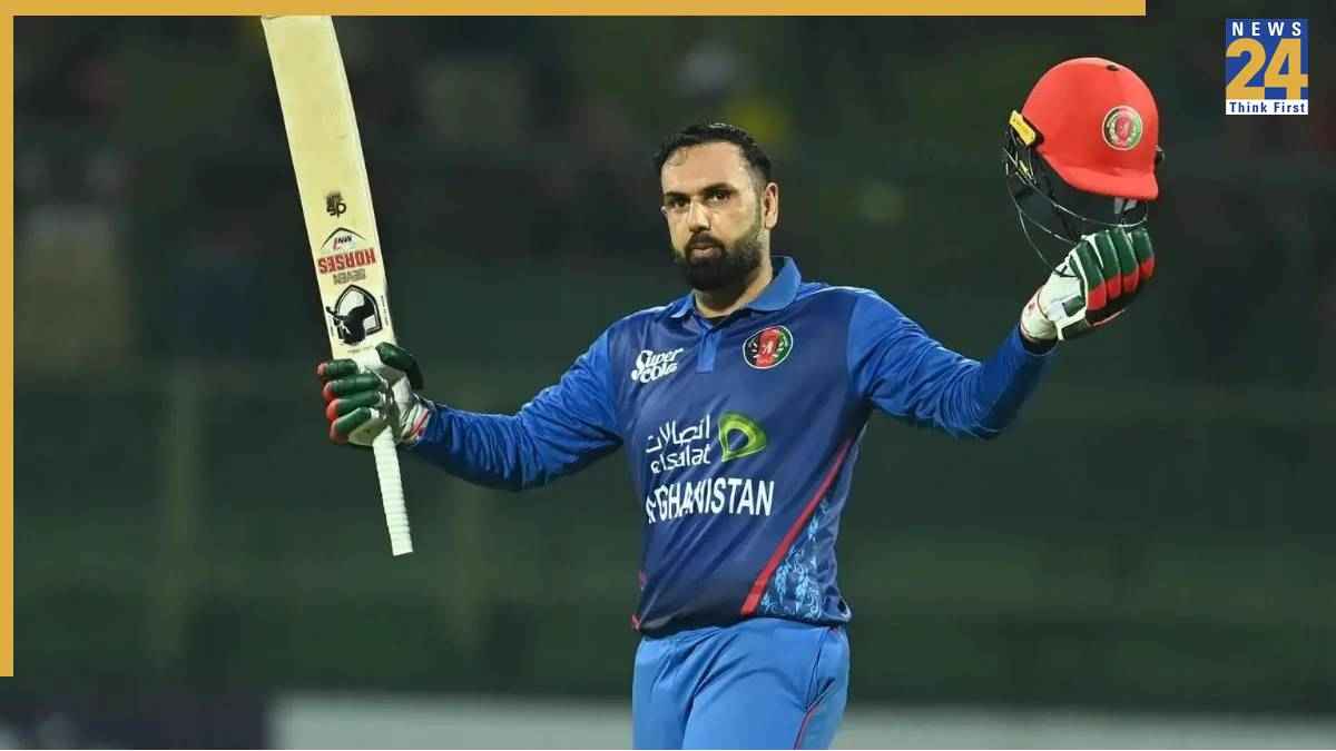41 साल के मोहम्मद नबी ने T20I में किया बड़ा कारनामा, रोहित शर्मा के खास क्लब में मारी एंट्री