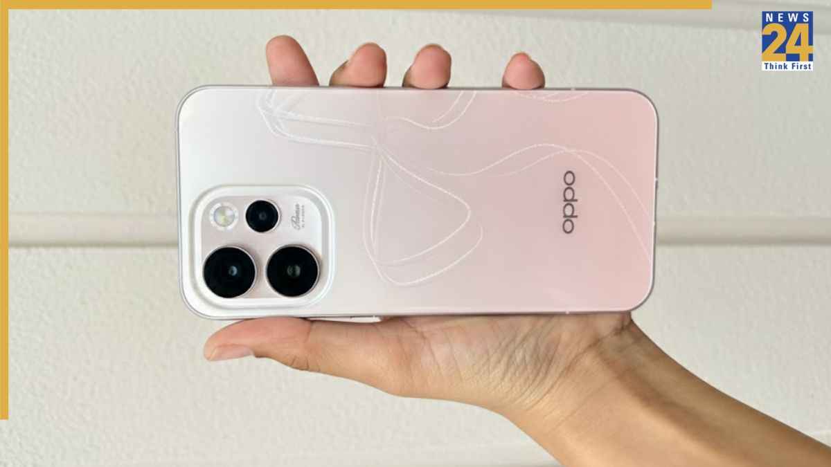 Oppo Reno 15 Pro Mini Review: क्या यही है परफेक्ट छोटा फोन? इस्तेमाल के बाद चौंकाने वाला रिजल्ट