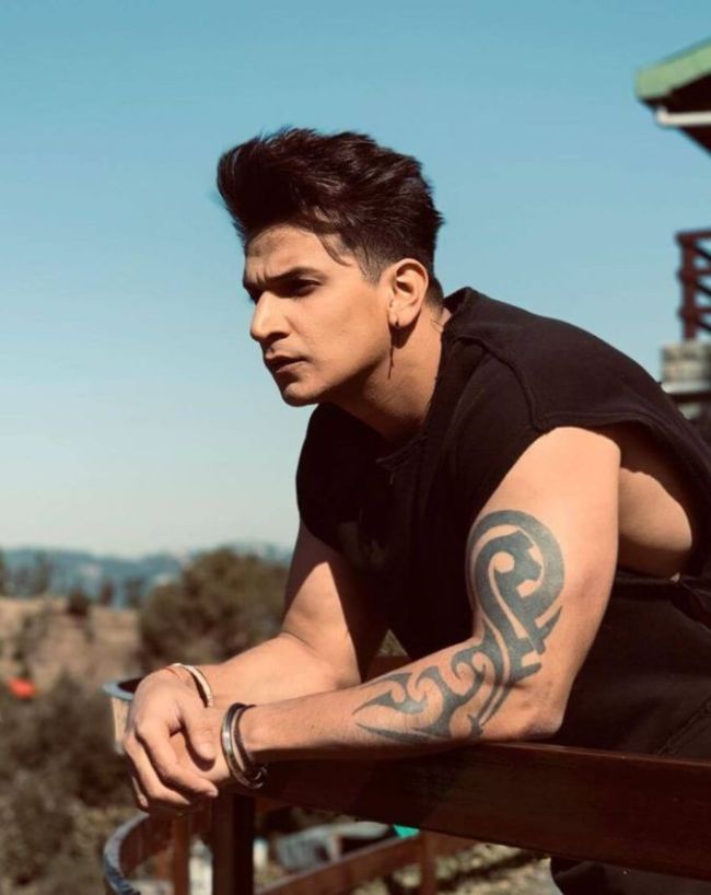 the 50 contestants-1-2