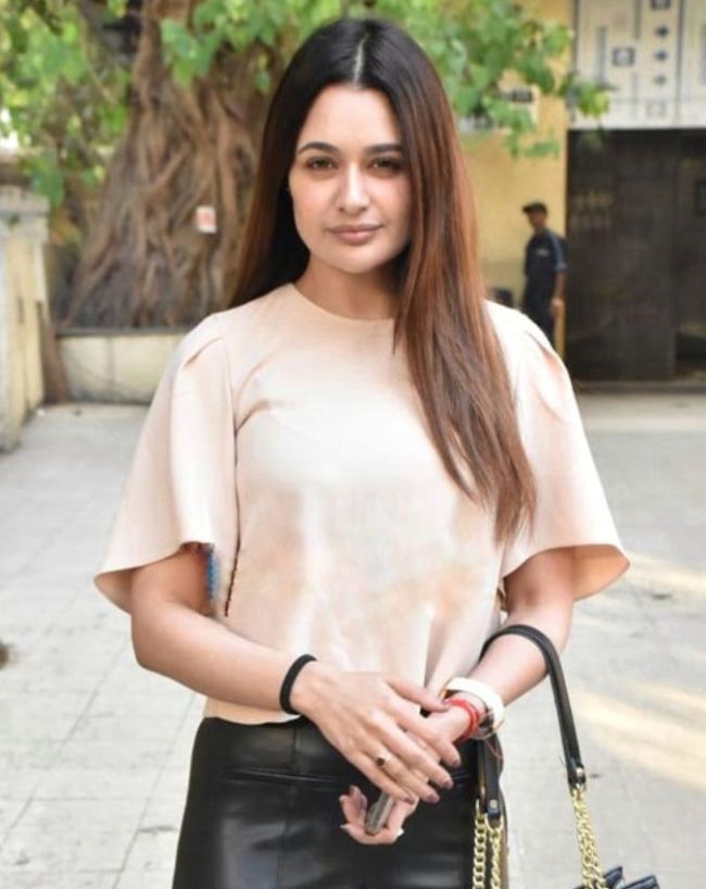 the 50 contestants-1-2-3-4-5