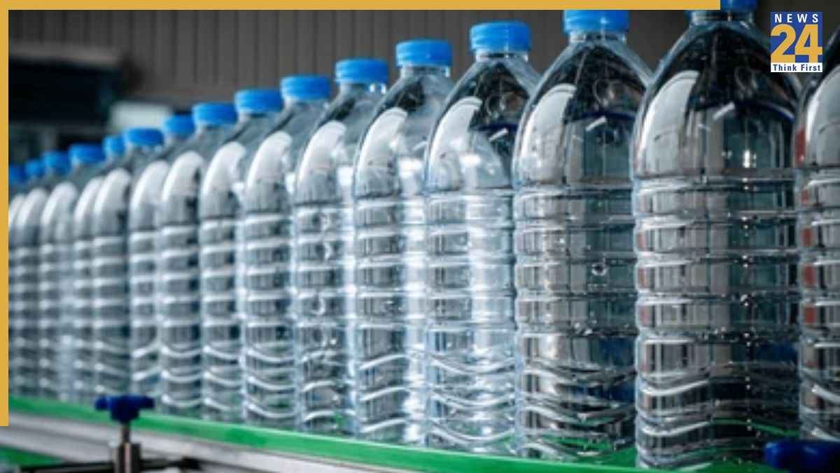 Bottle Par Tedi Medi Lines Kyu Hoti Hain