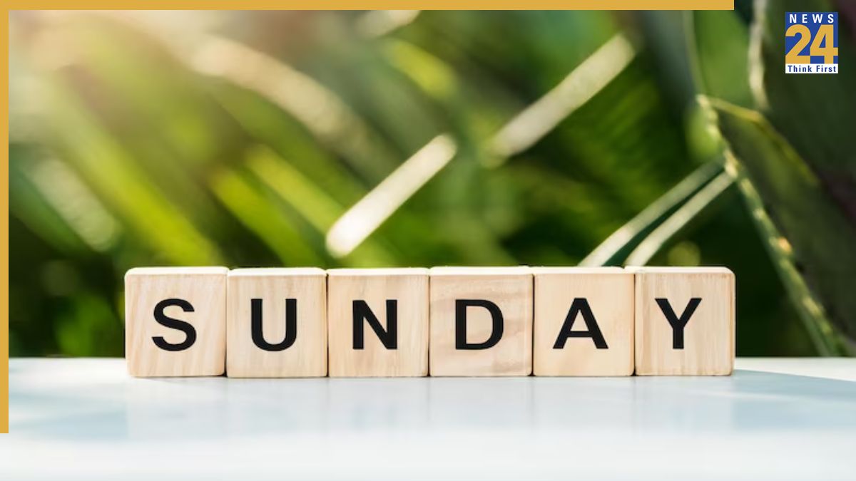 Sunday Ke Din Kyu Hota Hai Off-1