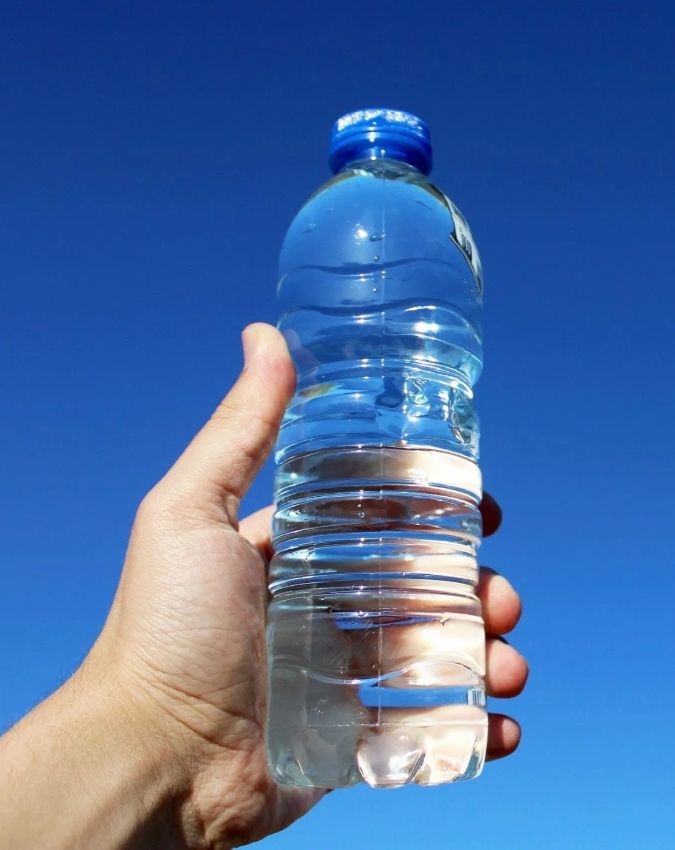 plastic bottle water -1-2