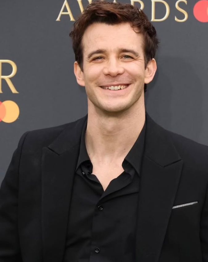 bridgerton actor luke Thompson bridgerton actor luke Thompson-1-2