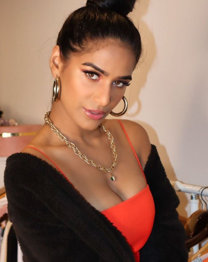 Poonam Pandey pregnancy rumors,-1-2