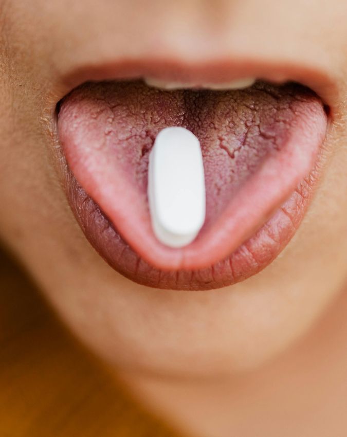 Kyu sukhti hai jeebh-1-2