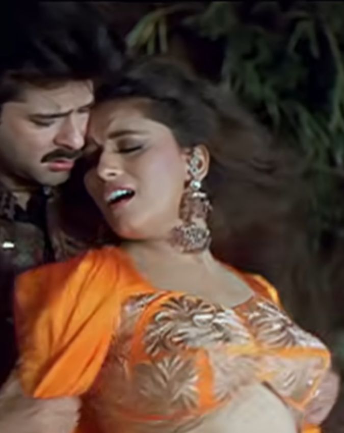 Madhuri Dixit Dhak Dhak Girl-1-2