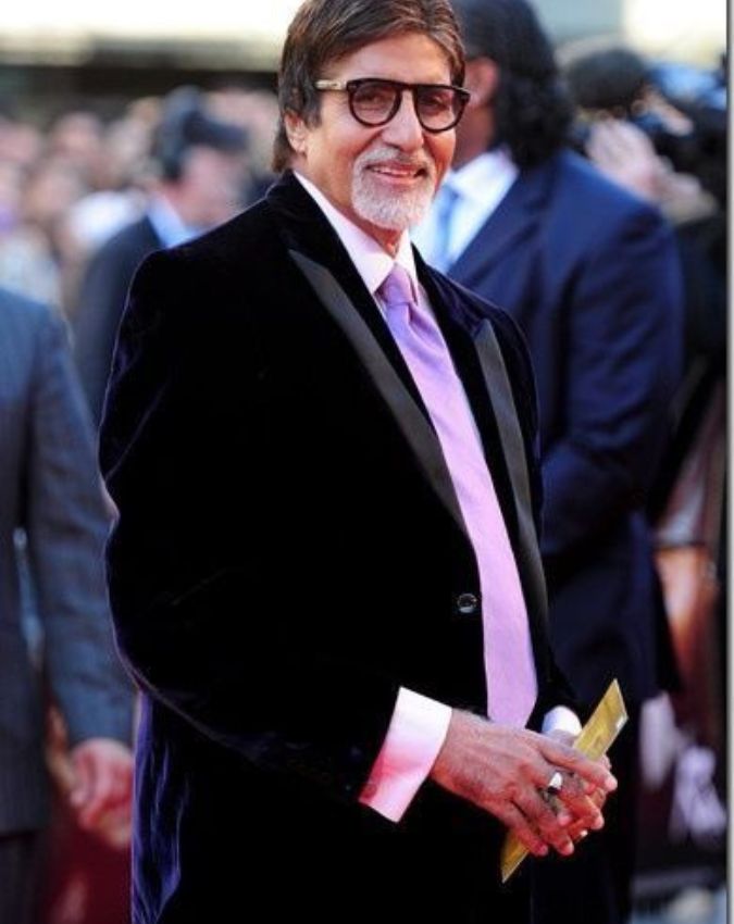 Amitabh Bachchan Blue Sapphire Ring, (1)-1-2-3-4