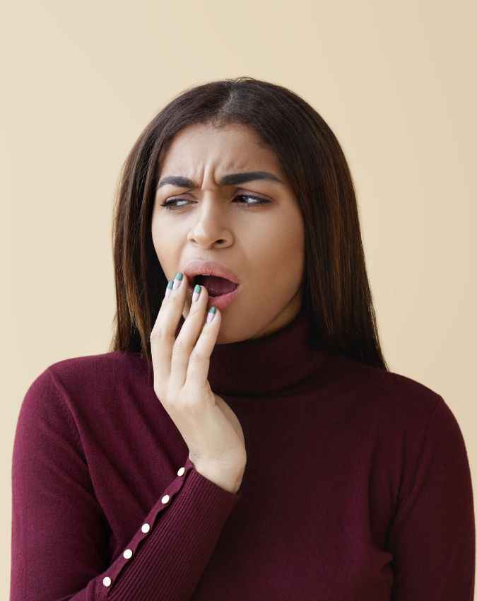 किसी कमी के चलते या सफाई ना करने से 