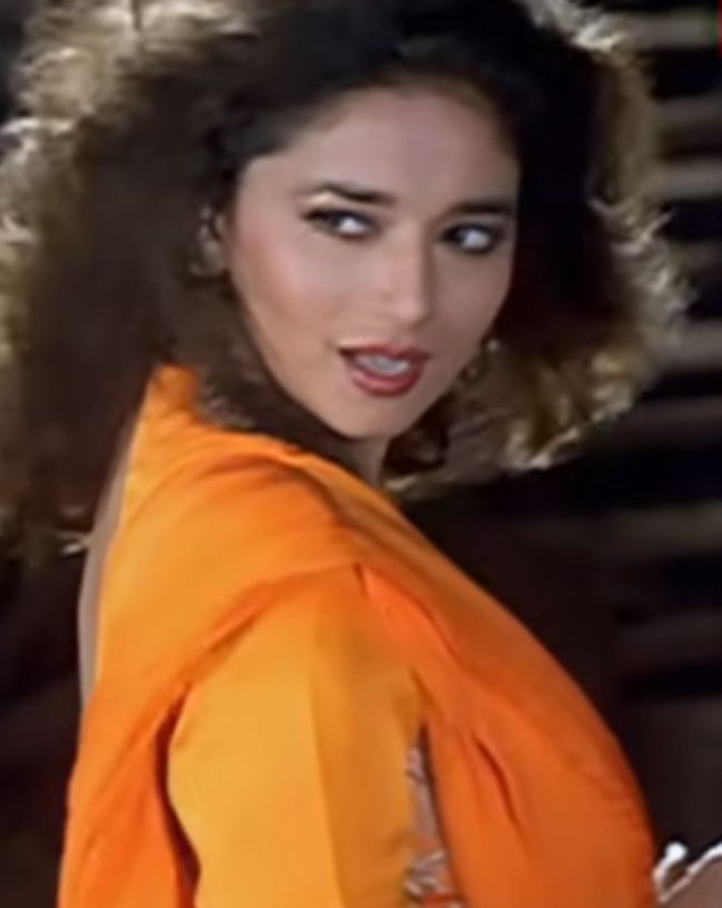 Madhuri Dixit Dhak Dhak Girl-1-2-3-4