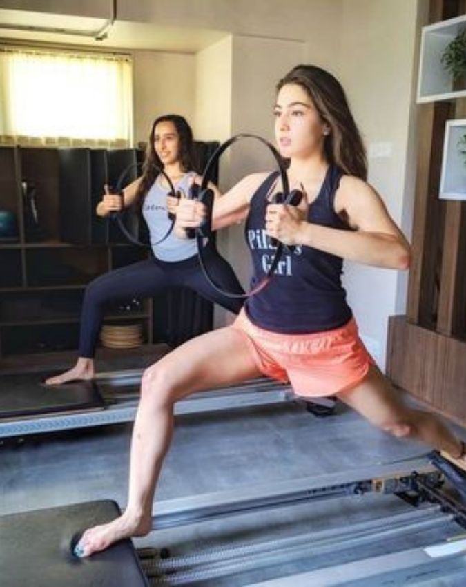 Sara Ali Khan Vegetarian or Non-Vegetarian-1-2-3-4