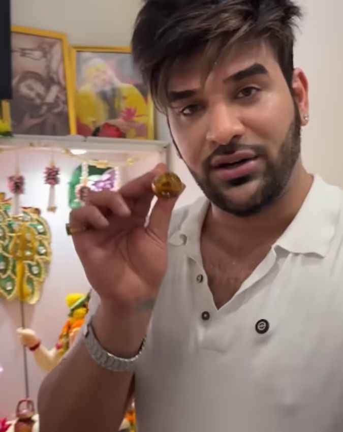 पारस के जीवन में बदलाव