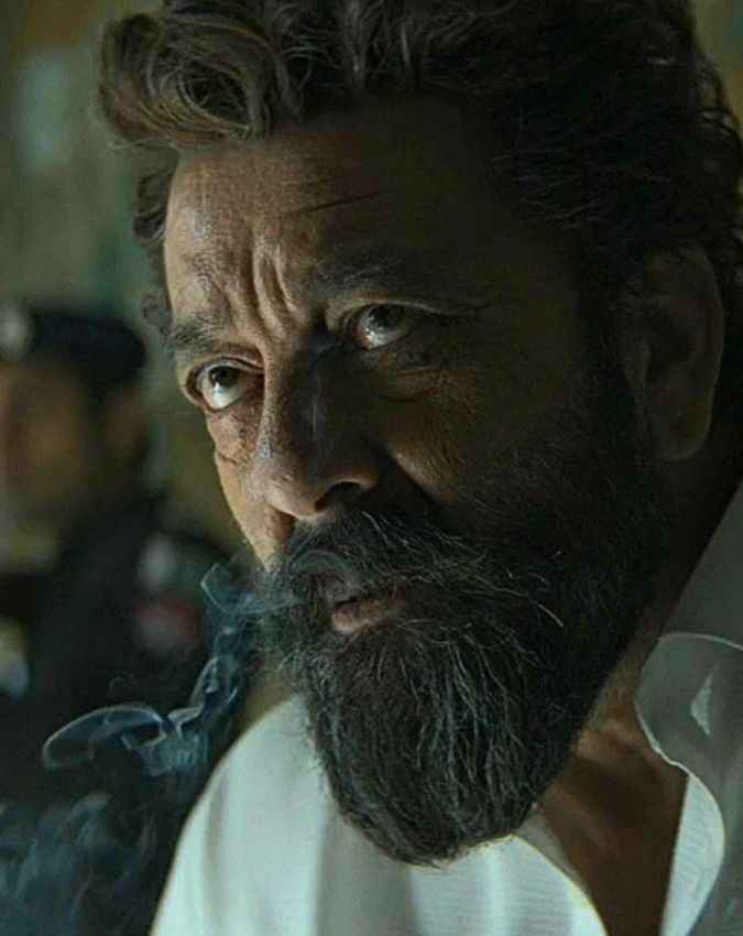  रिलीज से पहले का हाल