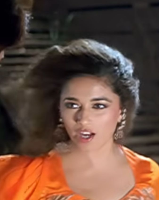 Madhuri Dixit Dhak Dhak Girl-1-2-3-4-5-6