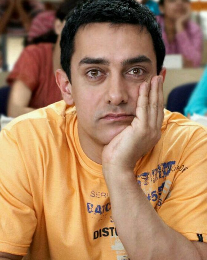Aamir Khan born on holi Aamir Khan-1-2-3-4-5-6-7