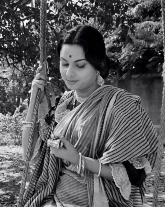 Satyajit Ray Film Charulata-1-2-3-4-5-6-7-8-9
