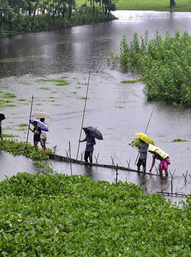 पूर्वोत्तर के 8 राज्यों में बारिश का अलर्ट