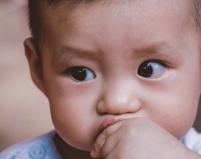 Thumb Sucking In Babies-1-2-3-4-5-6-7