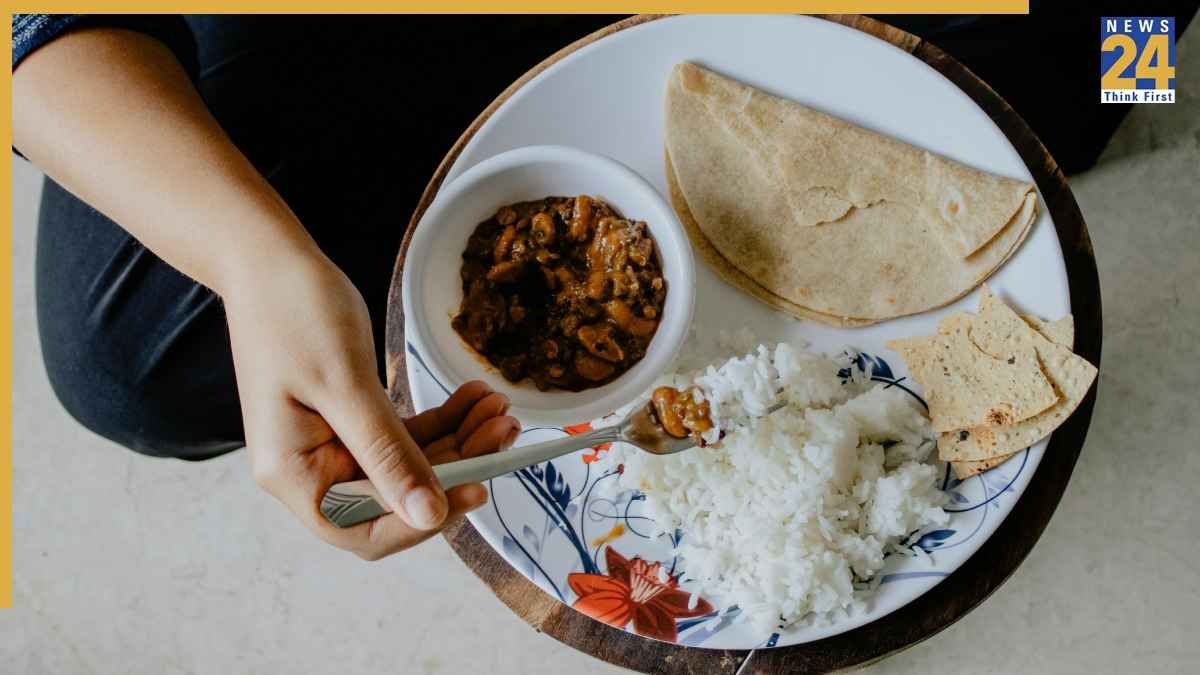 Benefits Of Eating On Floor