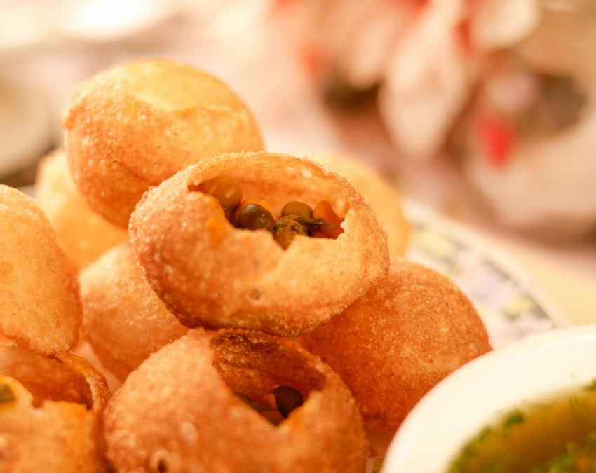 दिल्ली की हर गली में मिलता है नया स्वाद