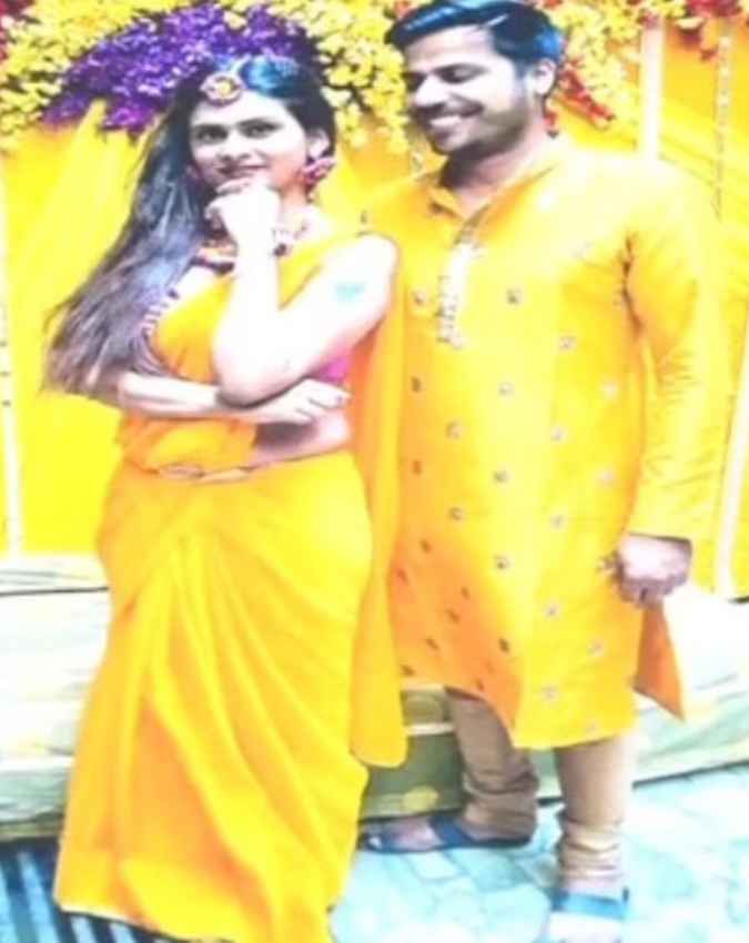 पत्नी ने दर्ज कराई शिकायत