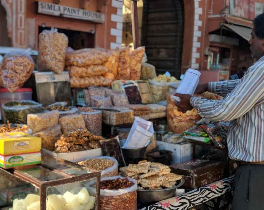 कम बजट में दिल्ली का फूड एक्सप्लोर करने का मजा