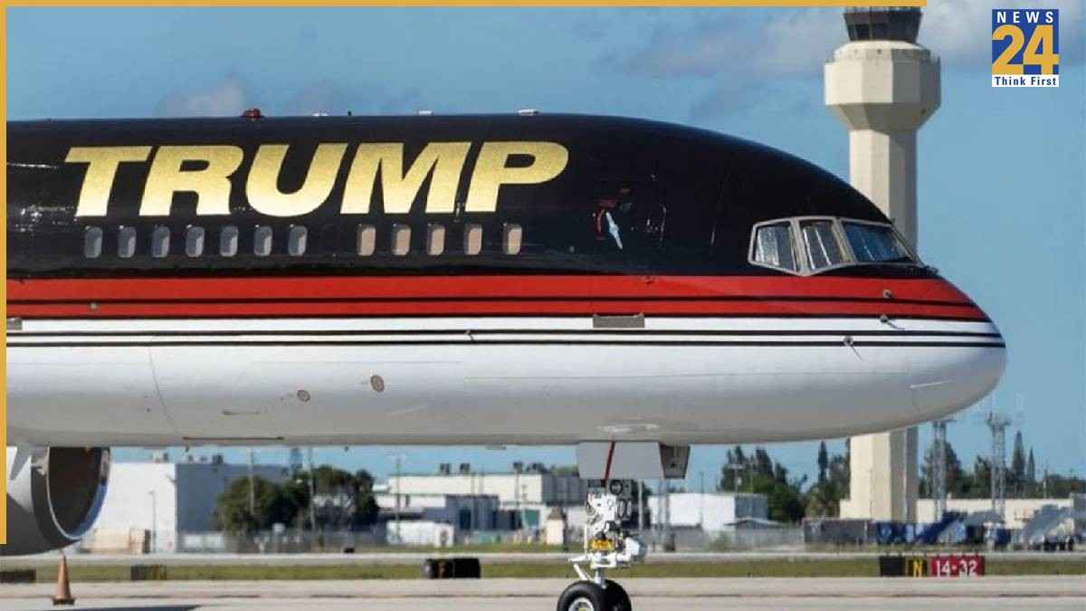 Florida airport named Donald Trump (2)