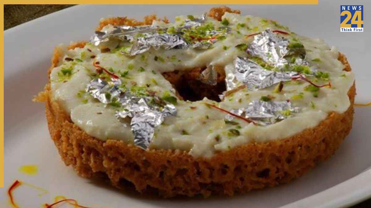 गणगौर पूजा के लिए कैसे बनाएं स्वादिष्ट घेवर? जानिए पारंपरिक मिठाई की आसान और परफेक्ट रेसिपी