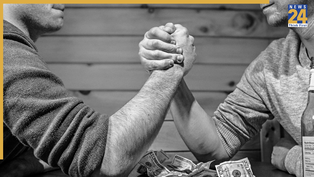 Signs Of Competitive Friends-1