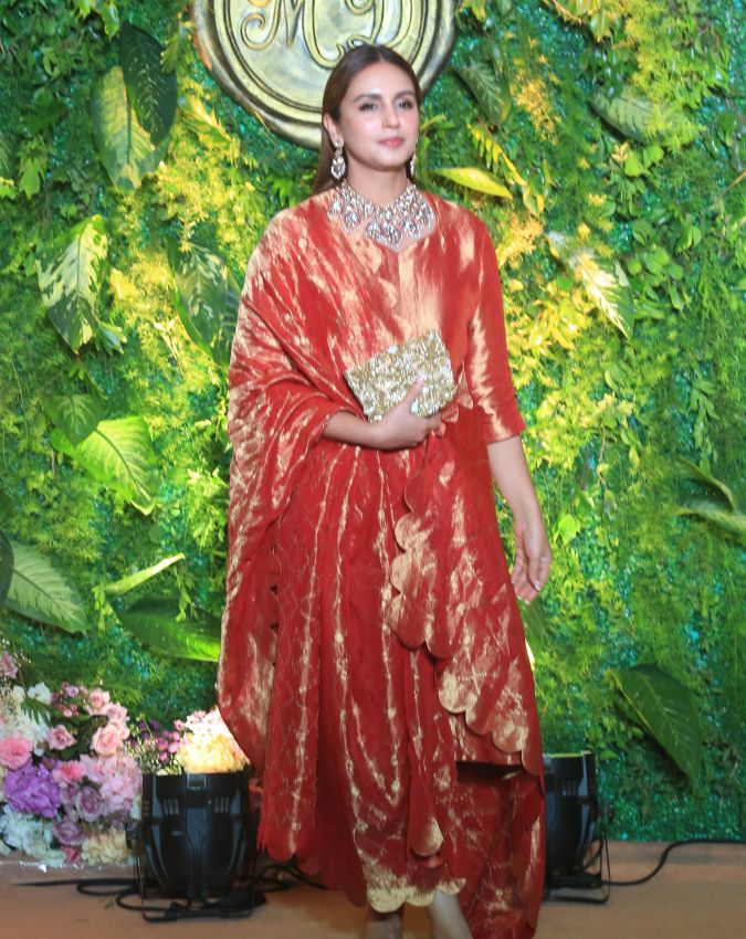 Bollywood Actress looks gorgeous At Event-1-2-3-4-5-6-7