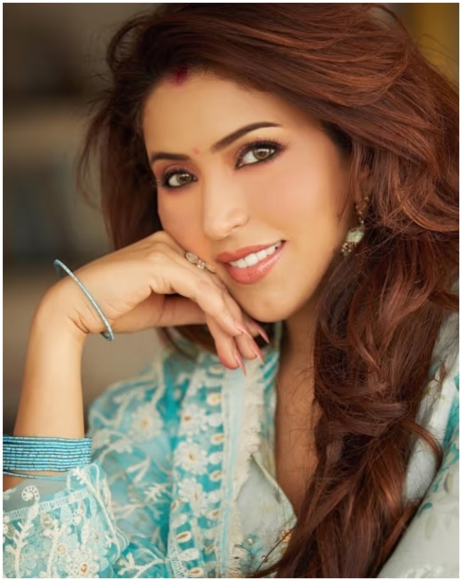 Popular Stars left acting-1-2